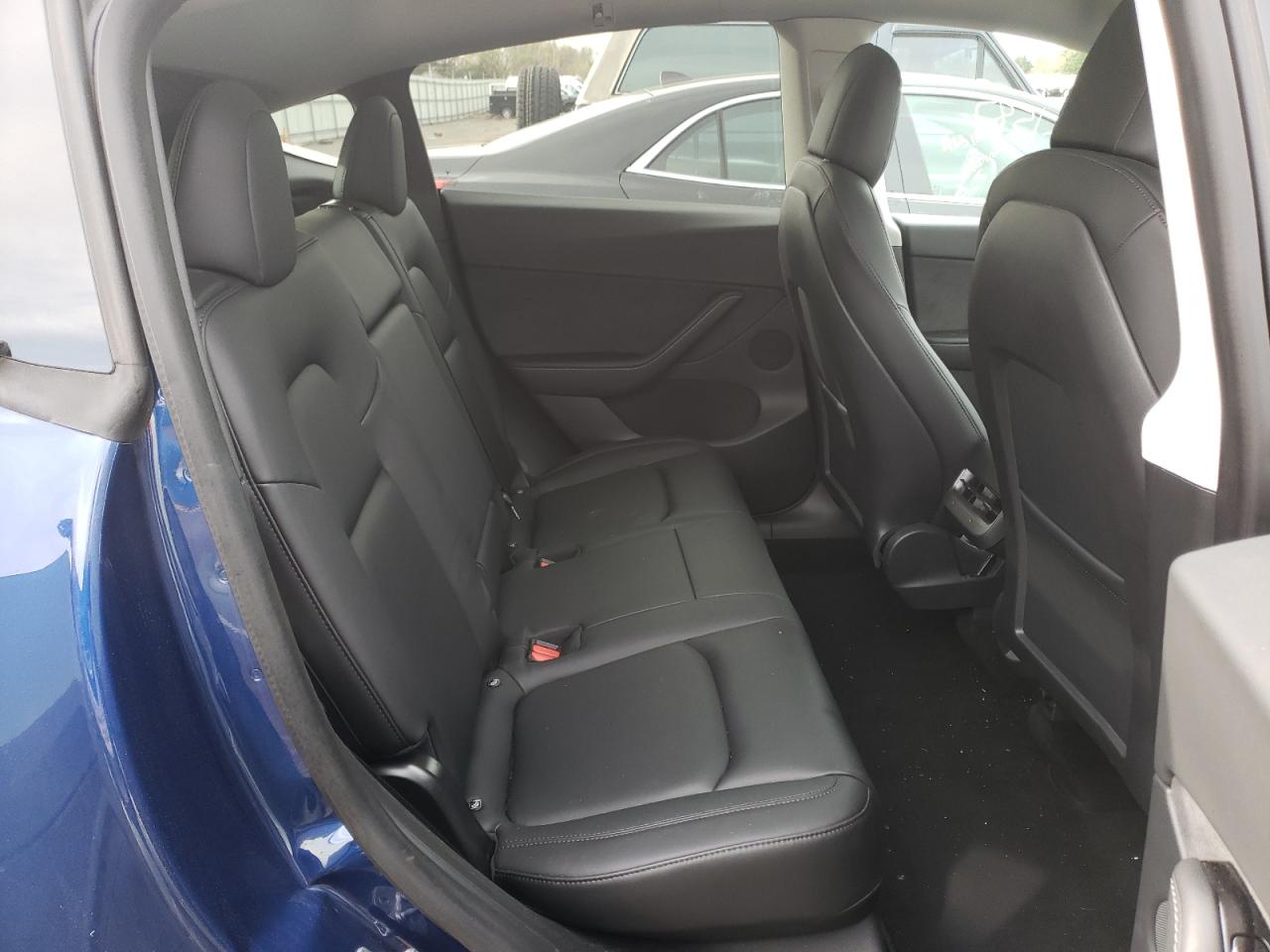 Photo 6 from auction – 2021 TESLA MODEL Y with VIN 5YJYGDEE0MF070955