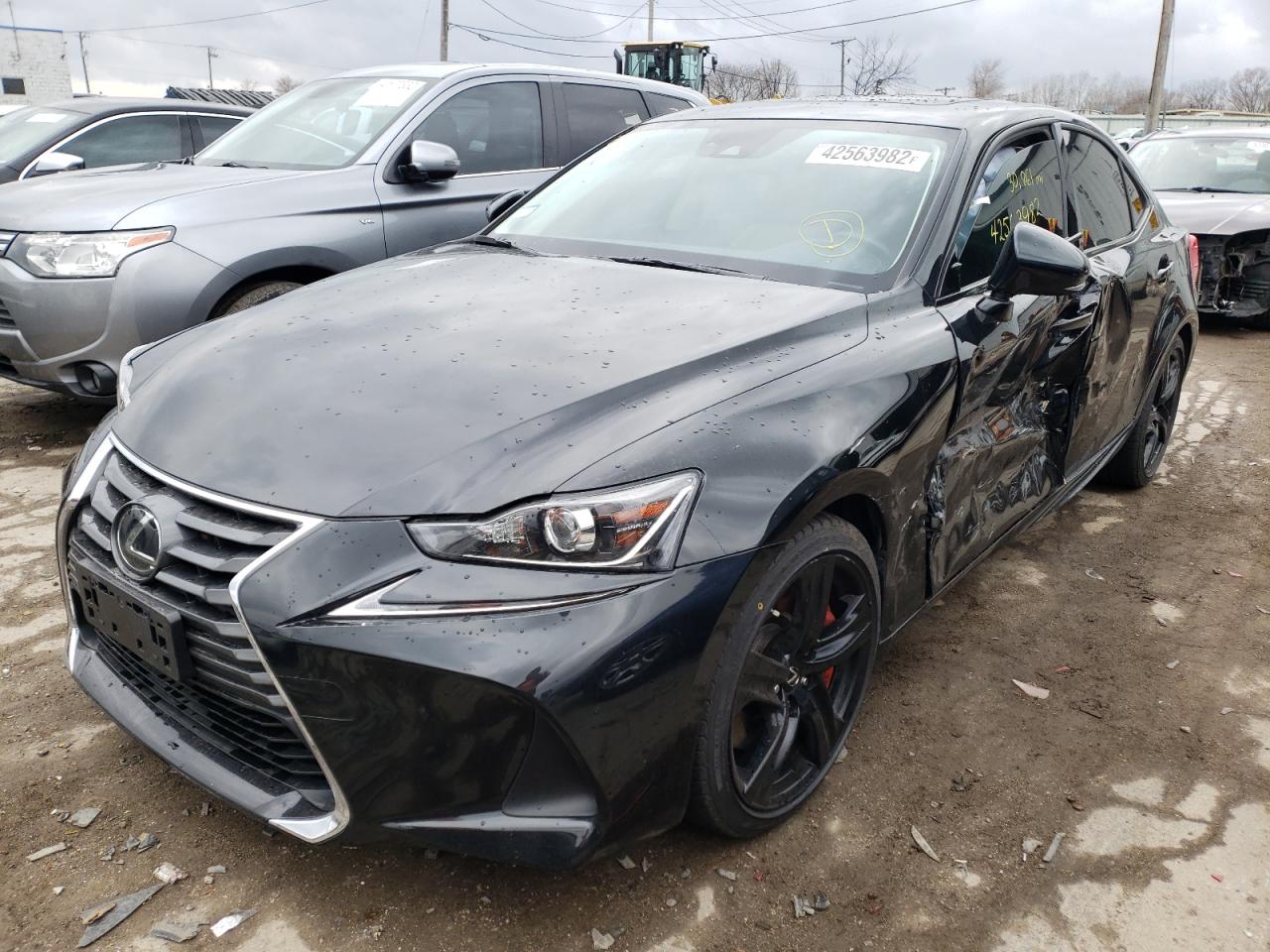 Photo 2 from auction – 2018 LEXUS IS 300 with VIN JTHC81D27J5027836