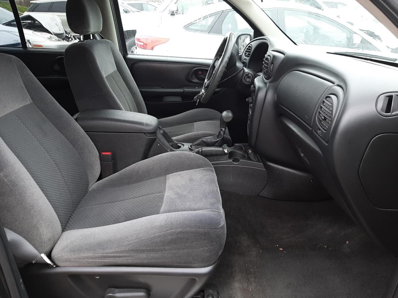 Photo 5 from auction – 2008 CHEVROLET TRAILBLAZE with VIN 1GNDS13S482243087