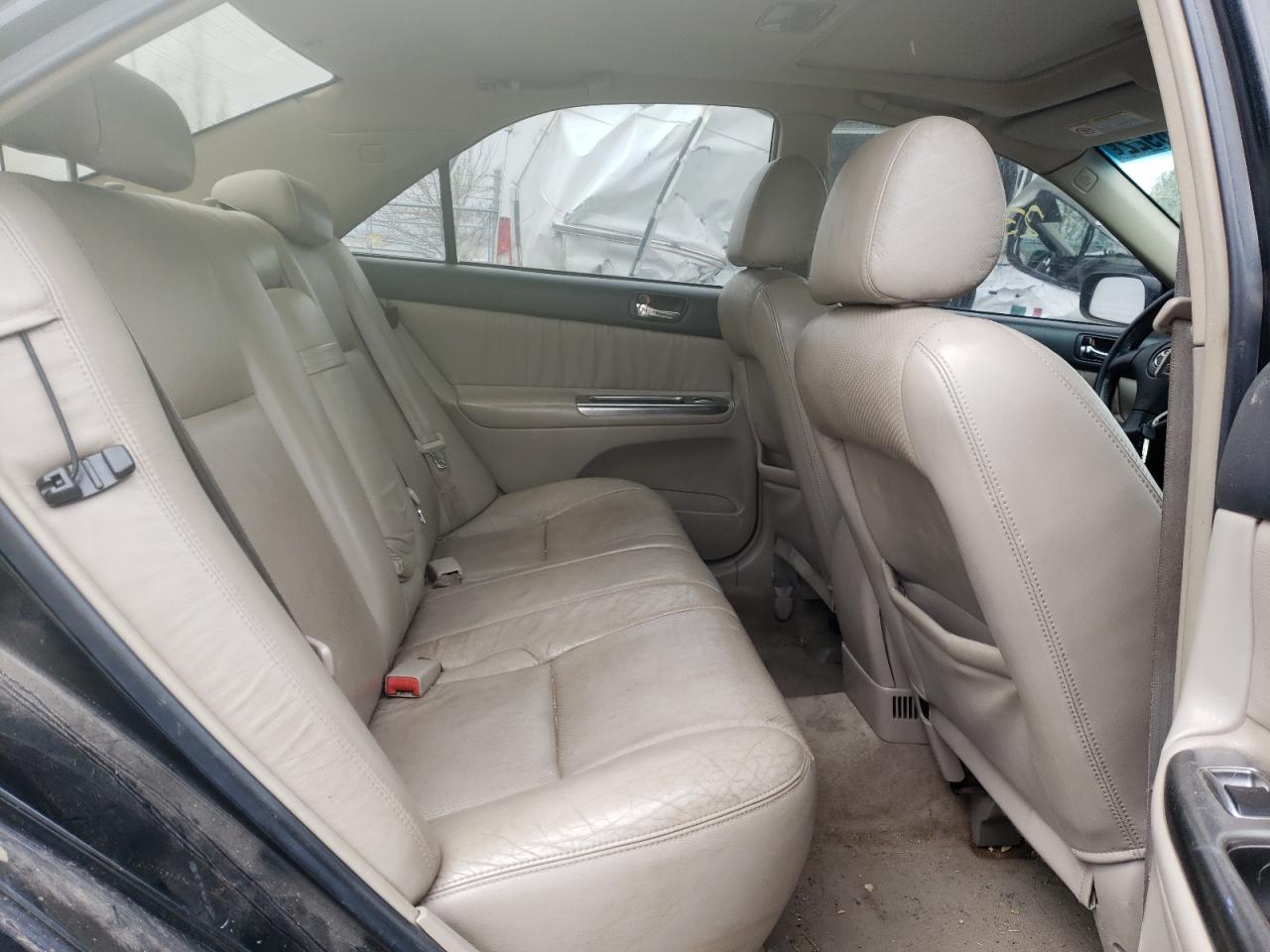 Photo 6 from auction – 2003 TOYOTA CAMRY LE with VIN 4T1BF30K23U053205