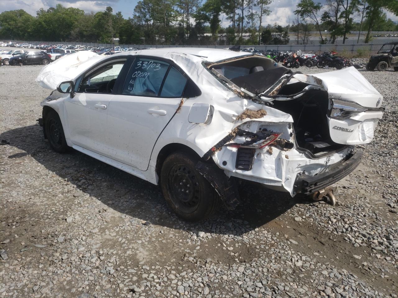 Photo 3 from auction – 2021 TOYOTA COROLLA LE with VIN 5YFEPMAE4MP212740