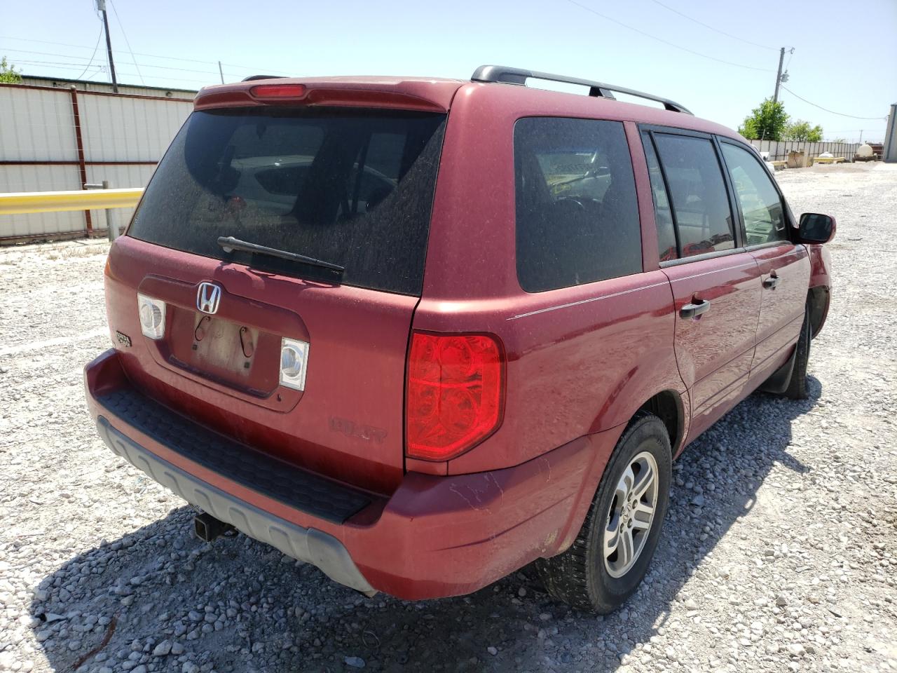 Photo 14 from auction – 2004 HONDA PILOT EXL with VIN 5FNYF18544B009590