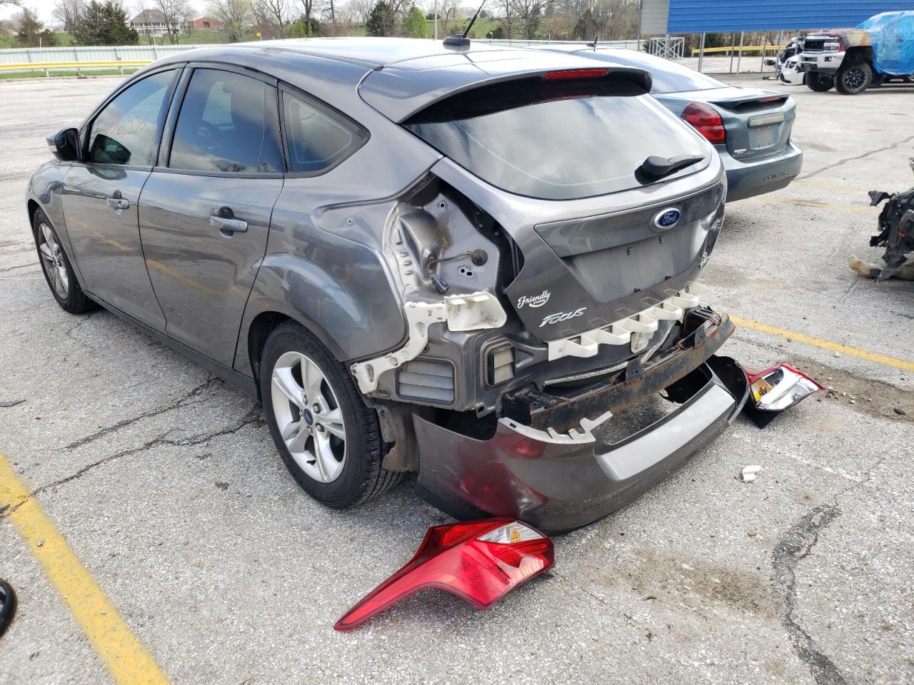 Photo 3 from auction – 2014 FORD FOCUS SE with VIN 1FADP3K27EL143942