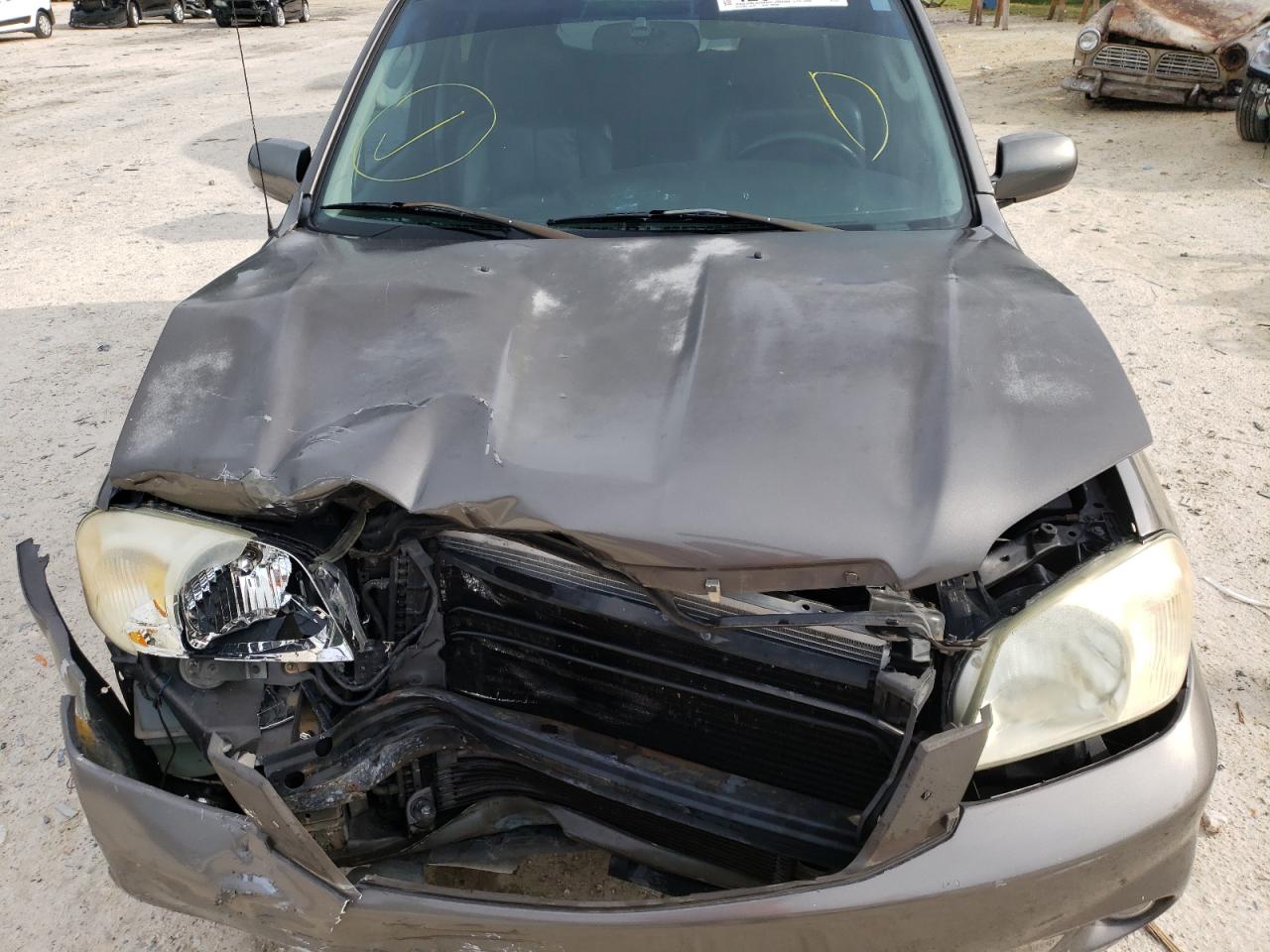Photo 7 from auction – 2005 MAZDA TRIBUTE S with VIN 4F2CZ06175KM16321