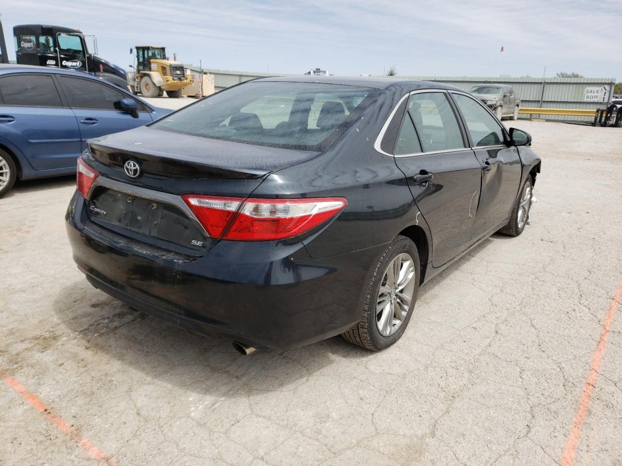 Photo 4 from auction – 2015 TOYOTA CAMRY LE with VIN 4T1BF1FK1FU054538