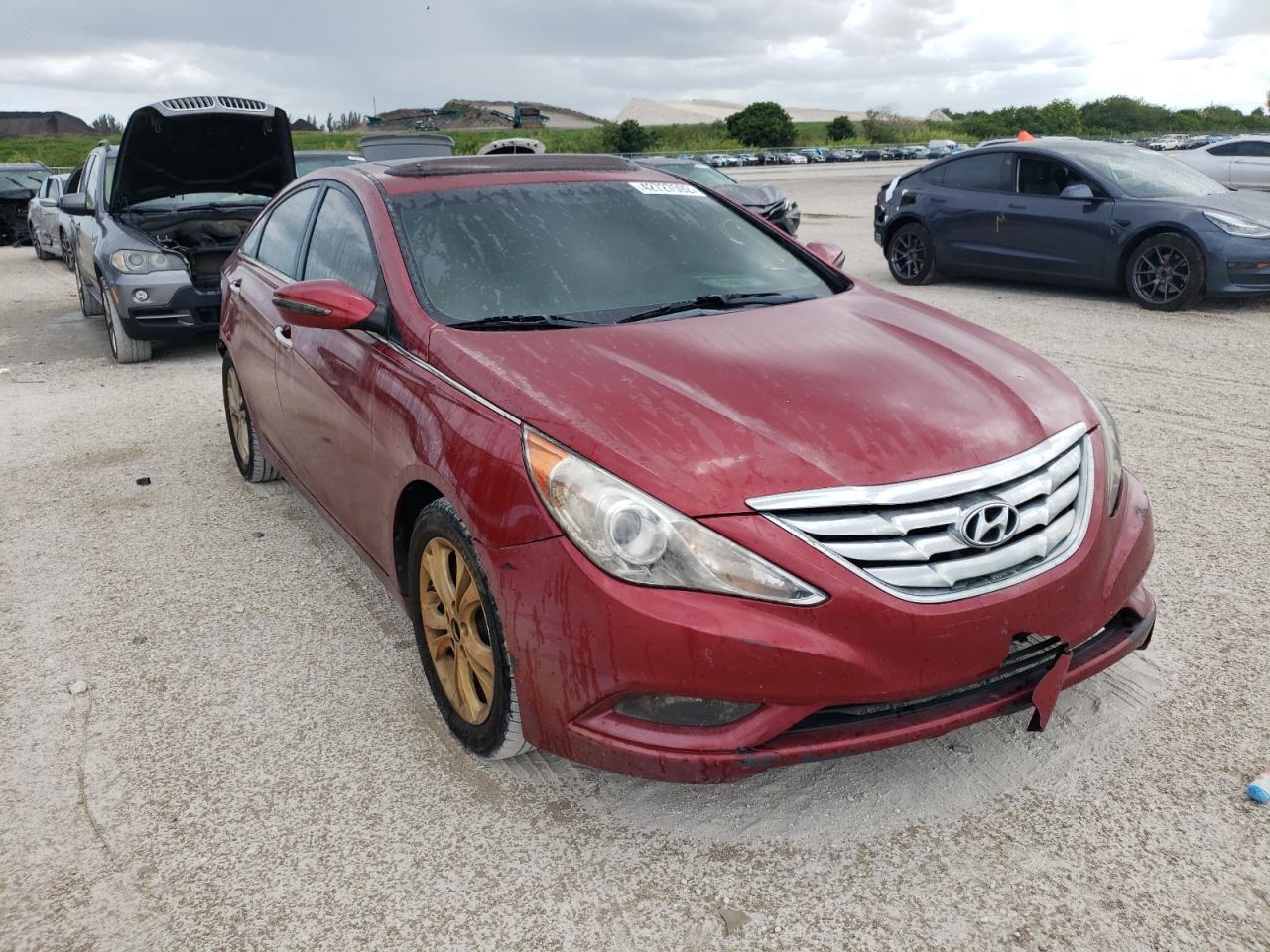 HYUNDAI SONATA SE 2011 with VIN 5NPEC4AC1BH296651 - Photo from auction