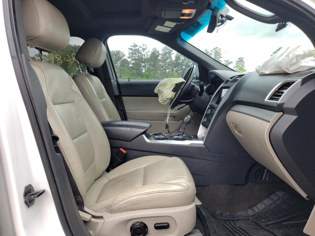 Photo 5 from auction – 2012 FORD EXPLORER X with VIN 1FMHK7D89CGA36136