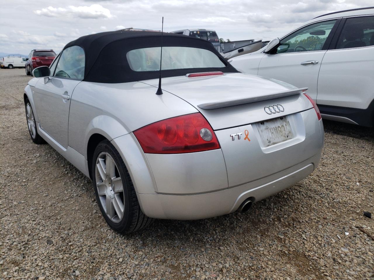 Photo 3 from auction – 2004 AUDI TT with VIN TRUTC28N441004381