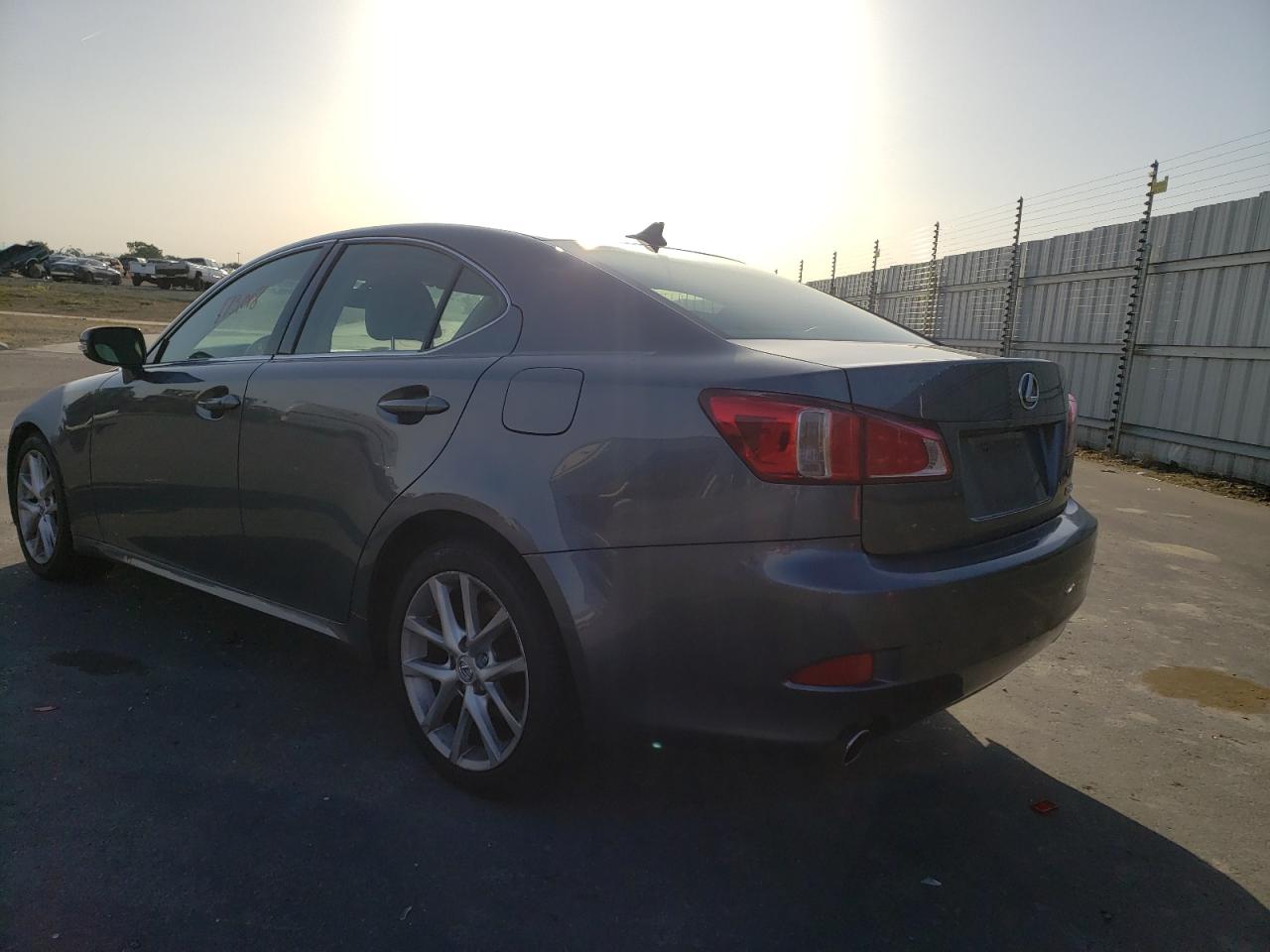 Photo 3 from auction – 2012 LEXUS IS 250 with VIN JTHBF5C28C5174888