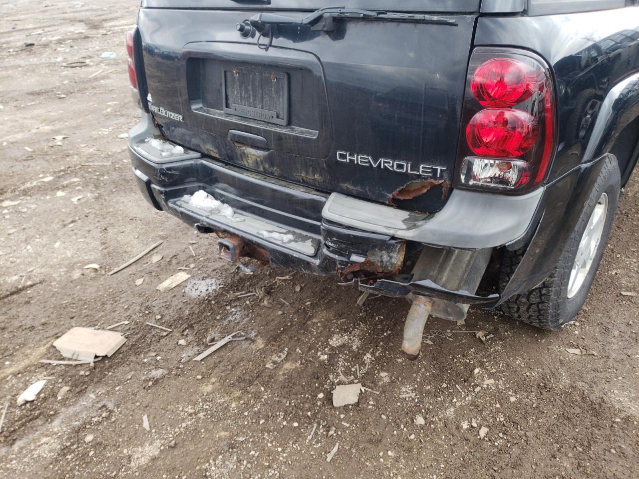 Photo 9 from auction – 2002 CHEVROLET TRAILBLAZE with VIN 1GNDT13S422252537