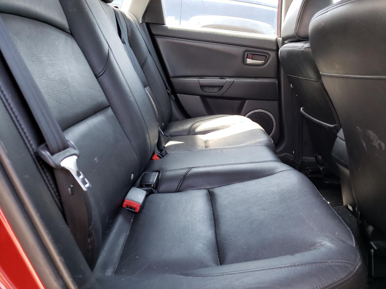 Photo 6 from auction – 2006 MAZDA 3 HATCHBAC with VIN JM1BK344861439967