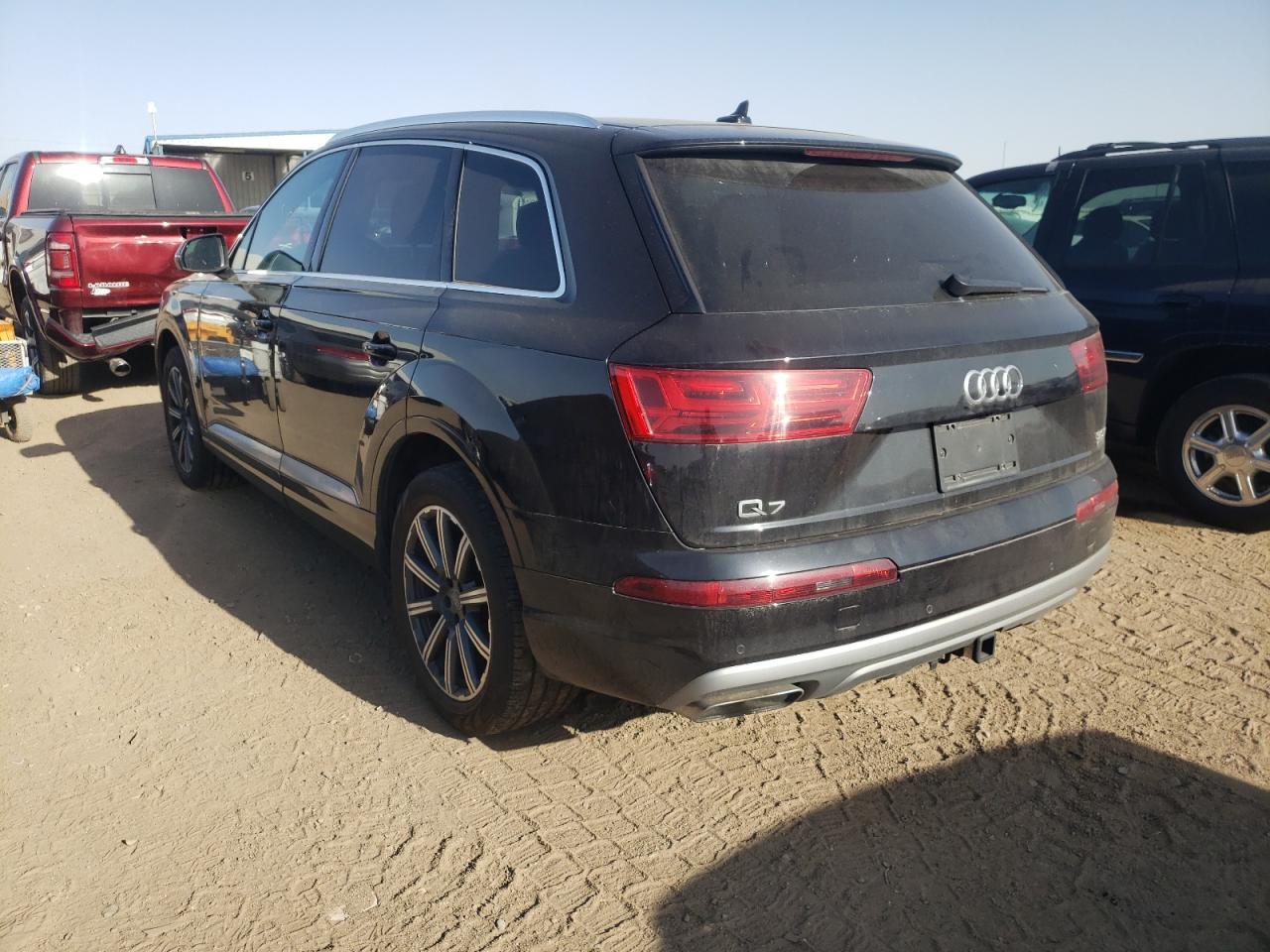 Photo 3 from auction – 2017 AUDI Q7 PRESTIG with VIN WA1VAAF76HD015646