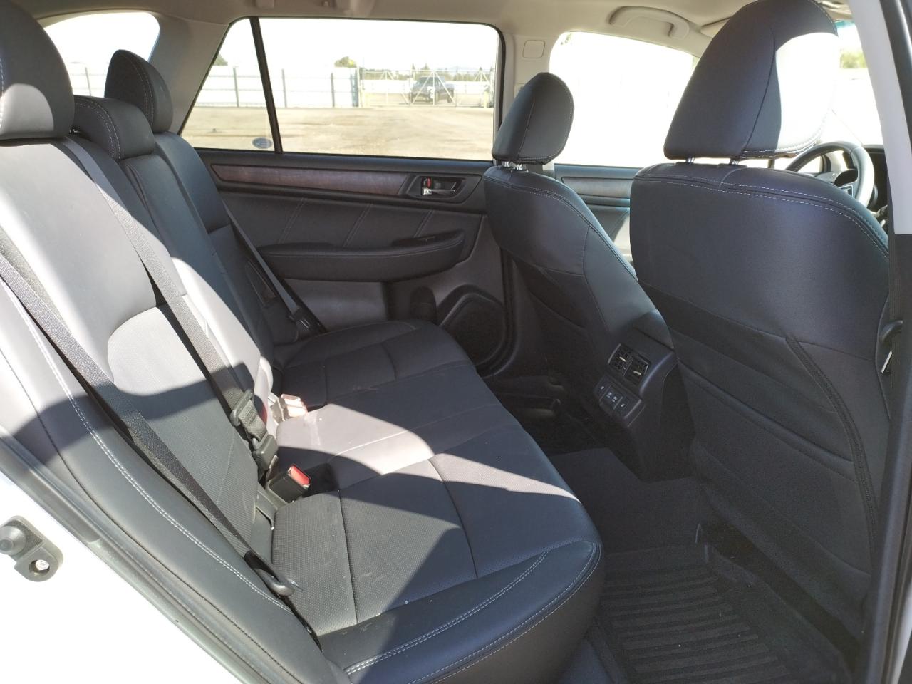 Photo 6 from auction – 2019 SUBARU OUTBACK 2. with VIN 4S4BSANCXK3298632