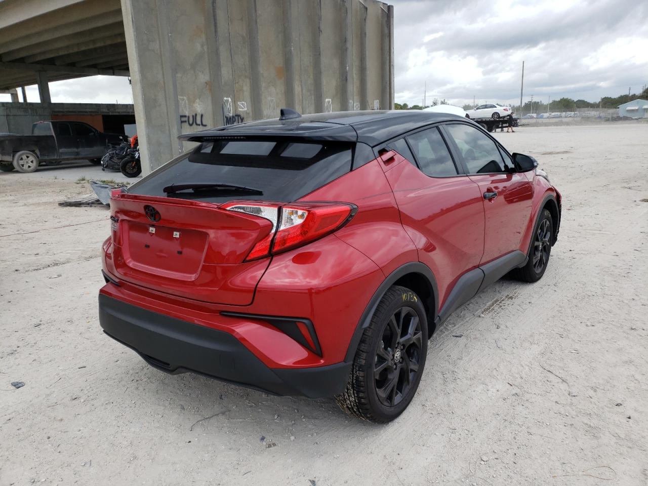 Photo 4 from auction – 2022 TOYOTA CH-R with VIN JTNKHMBX2N1130345