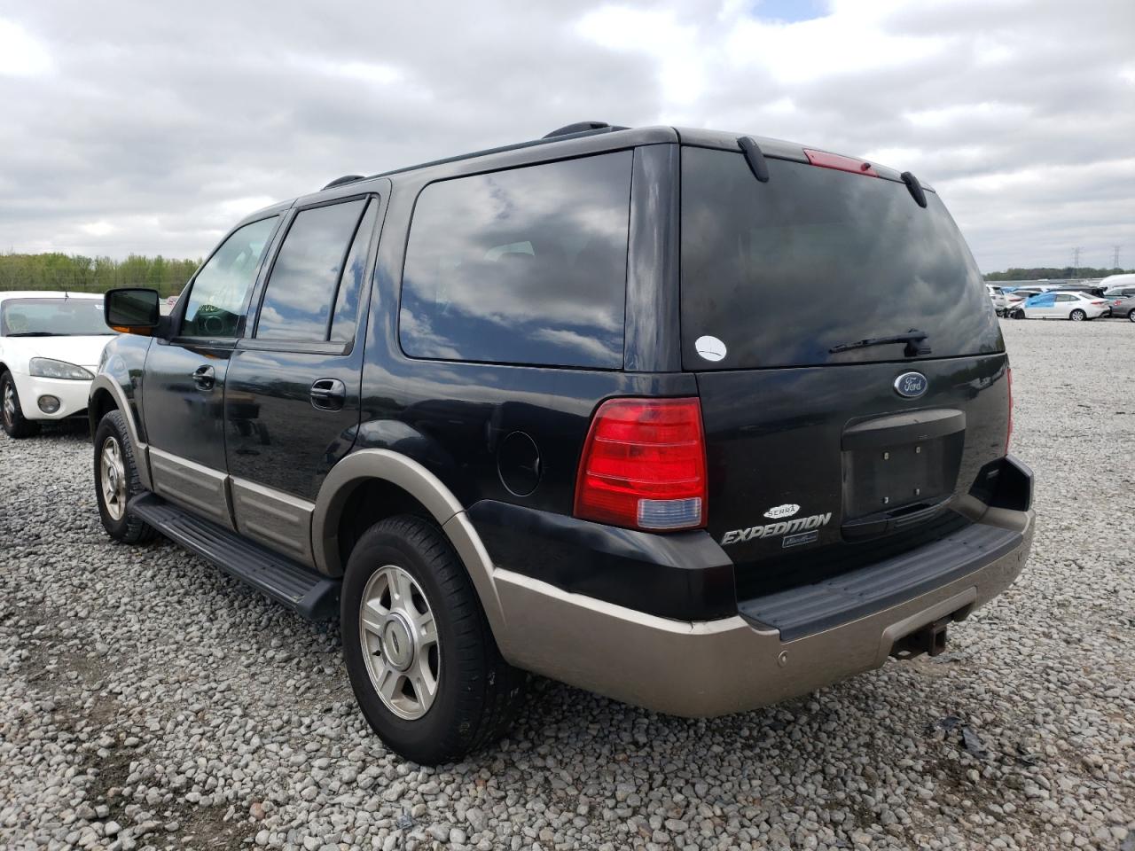 Photo 3 from auction – 2003 FORD EXPEDITION with VIN 1FMEU17L43LA49104
