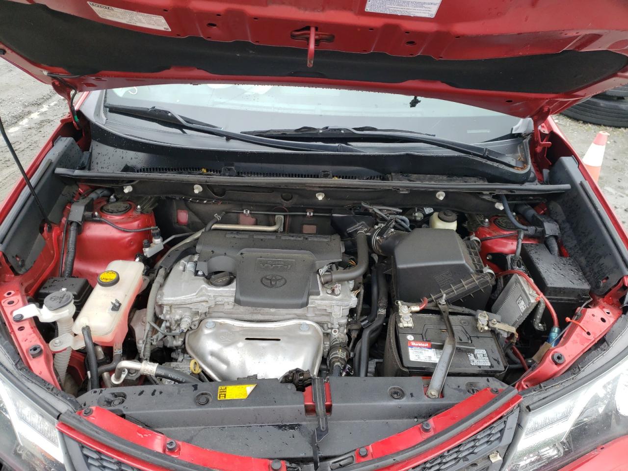 Photo 7 from auction – 2015 TOYOTA RAV4 XLE with VIN 2T3WFREVXFW151336