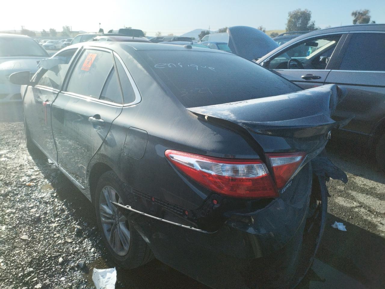 Photo 3 from auction – 2016 TOYOTA CAMRY LE with VIN 4T1BF1FK0GU252836