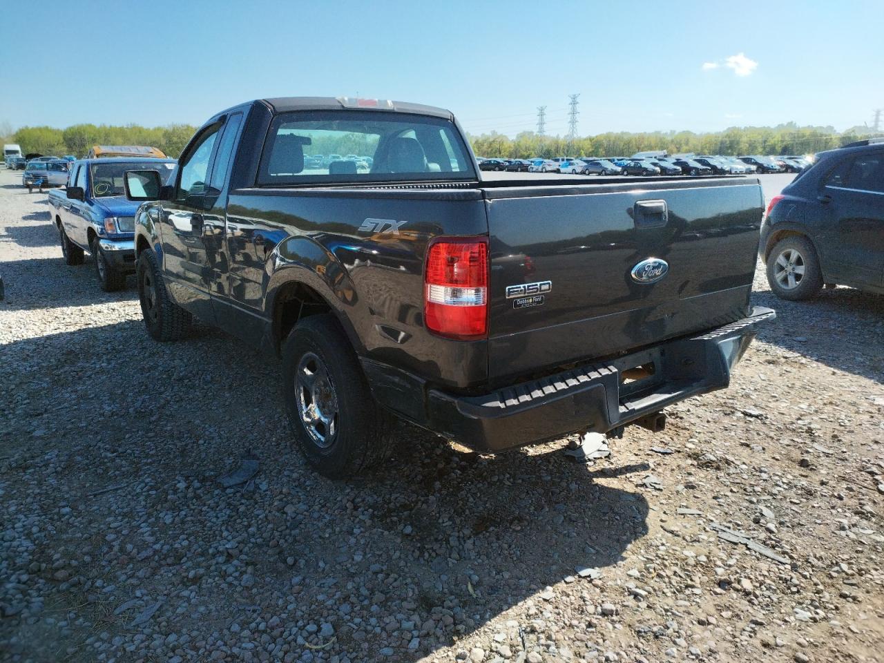 Photo 3 from auction – 2006 FORD F150 with VIN 1FTRF12W56NA95387