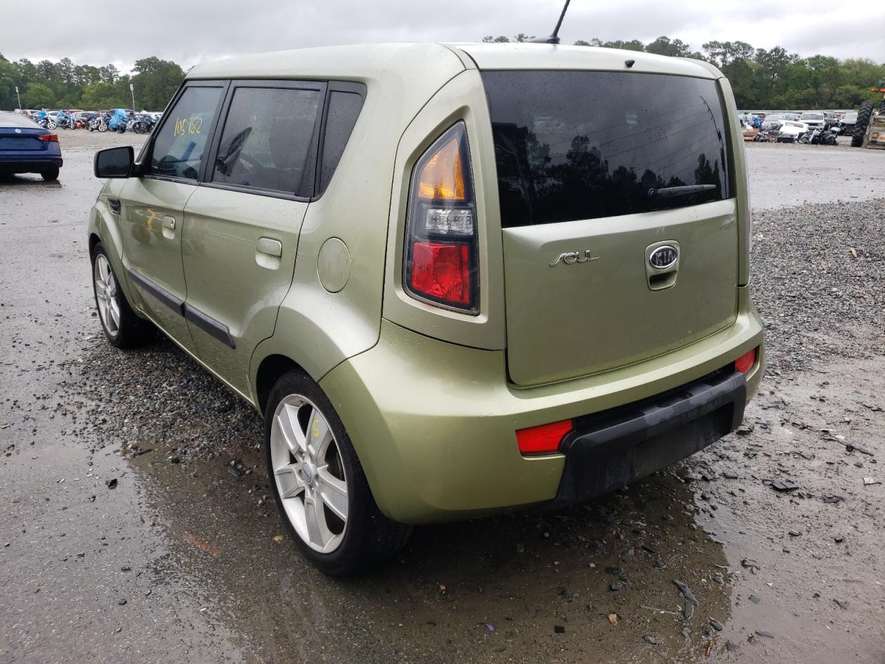Photo 3 from auction – 2010 KIA SOUL + with VIN KNDJT2A24A7136955