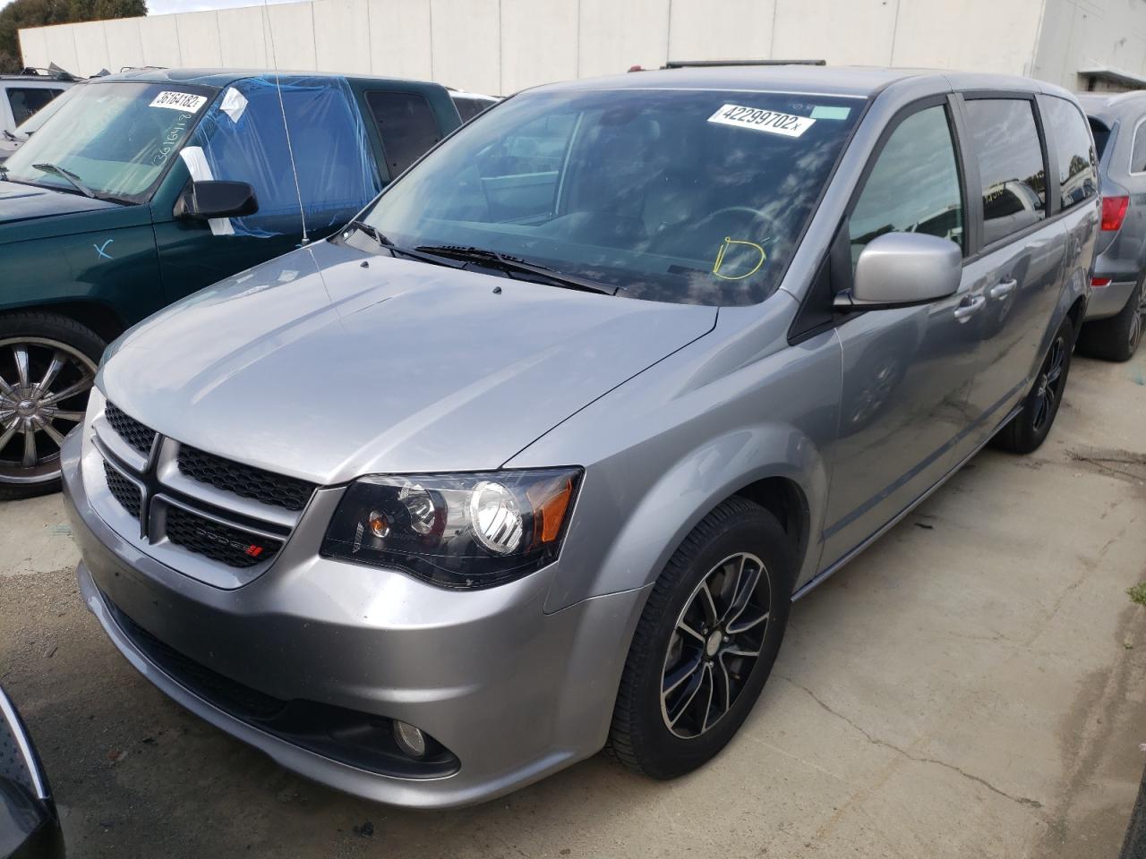Photo 2 from auction – 2019 DODGE GRAND CARA with VIN 2C4RDGEG4KR658195