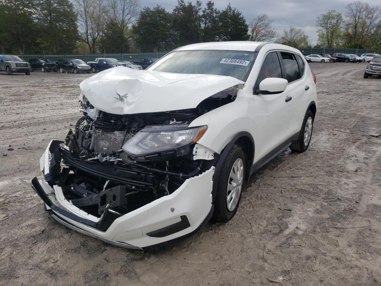 Photo 2 from auction – 2017 NISSAN ROGUE S with VIN JN8AT2MTXHW137763