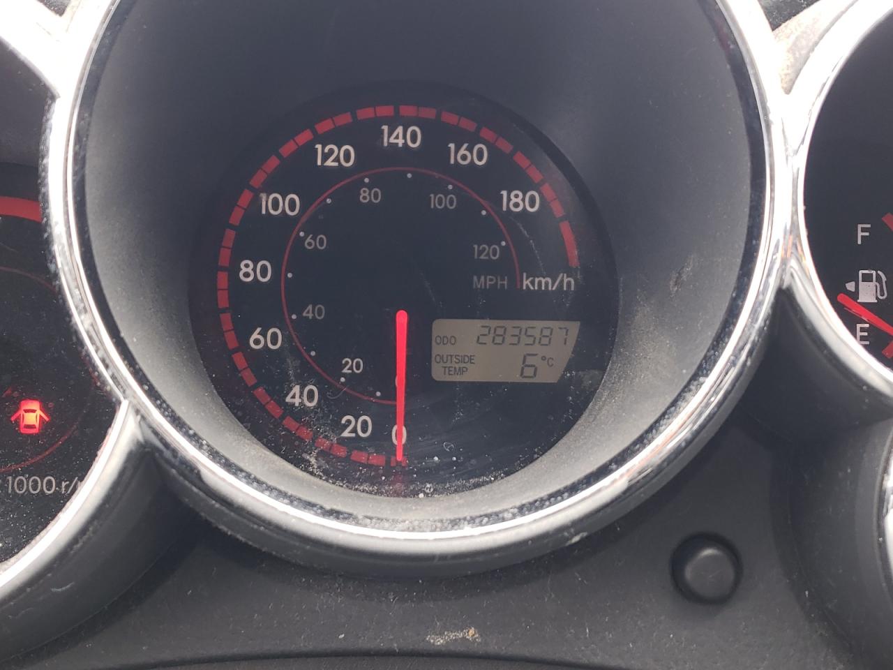 صورة رقم 8 من المزاد - 2004 TOYOTA COROLLA MA مع VIN 2T1KR32EX4C809378