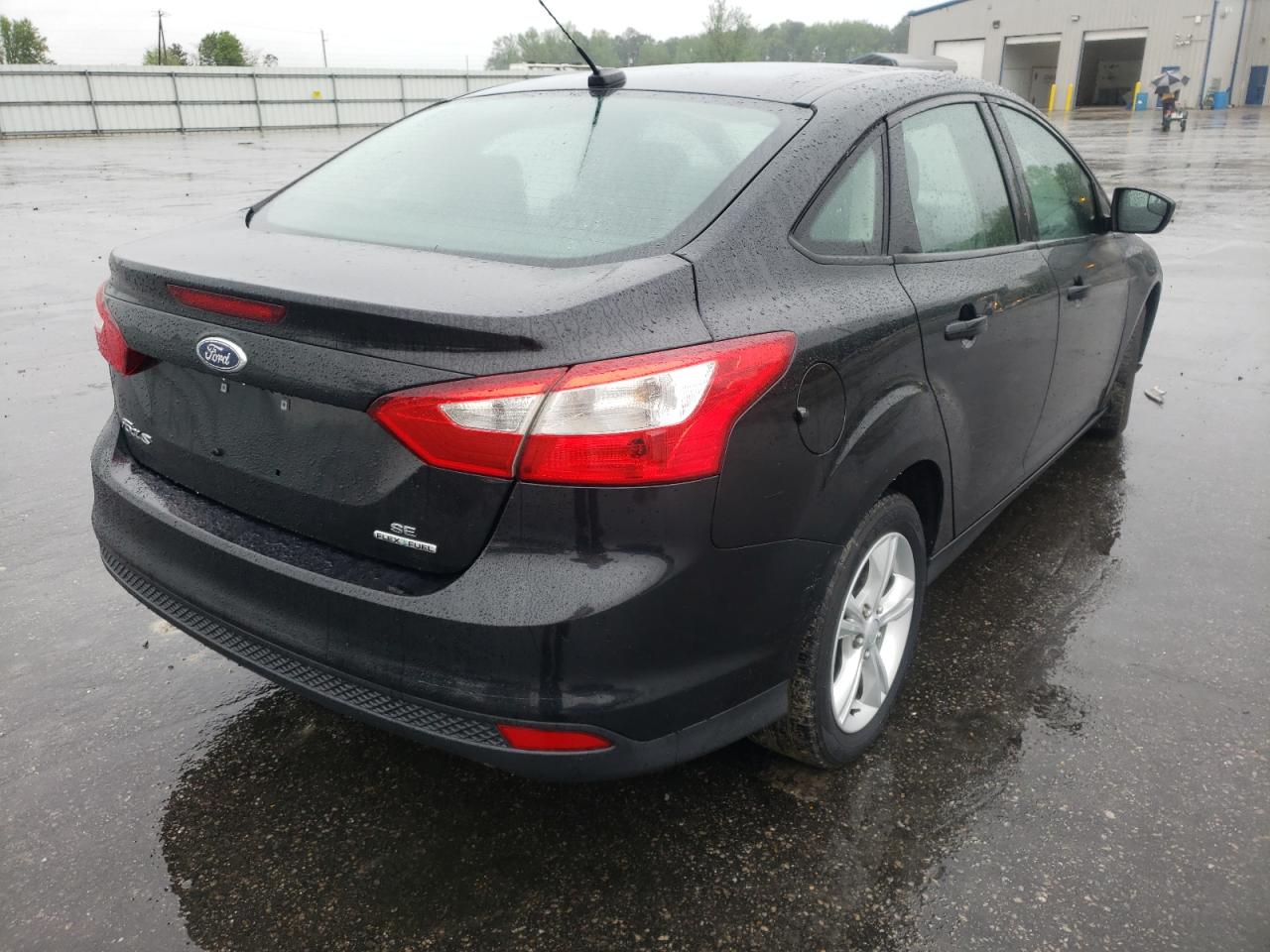 Photo 4 from auction – 2013 FORD FOCUS SE with VIN 1FADP3F26DL286065