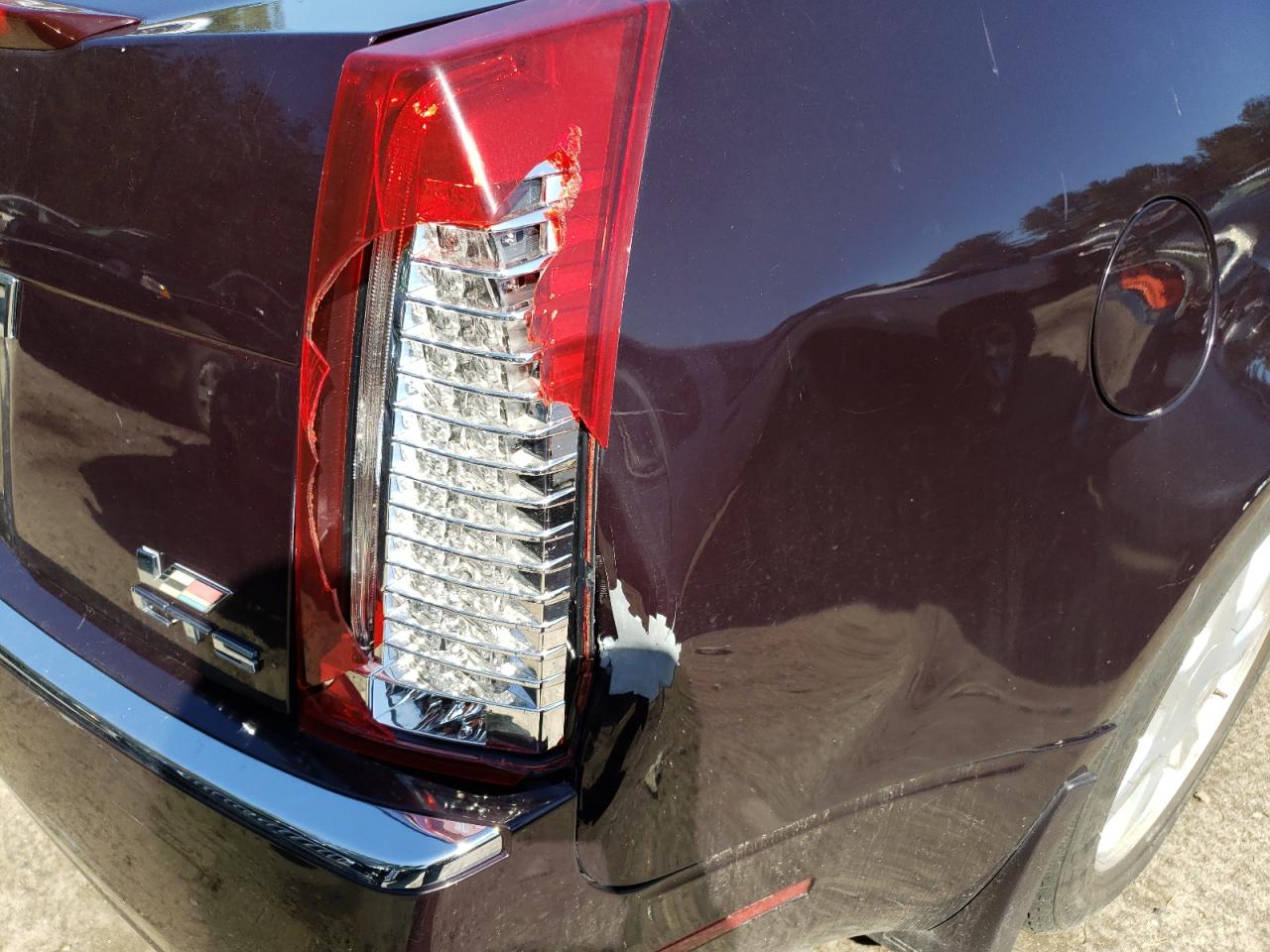 Photo 9 from auction – 2009 CADILLAC CTS with VIN 1G6DF577890111346