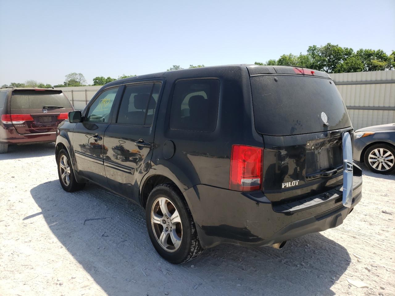 Photo 3 from auction – 2012 HONDA PILOT EXL with VIN 5FNYF4H51CB083226