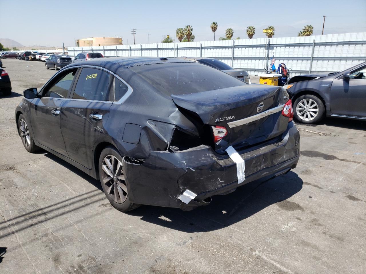 Photo 3 from auction – 2017 NISSAN ALTIMA 2.5 with VIN 1N4AL3AP1HC176242