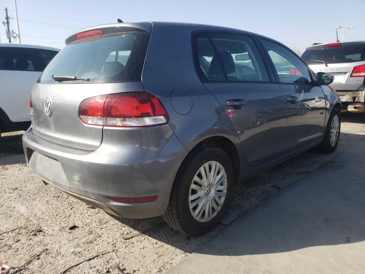Photo 4 from auction – 2012 VOLKSWAGEN GOLF with VIN WVWDB7AJ7CW257668