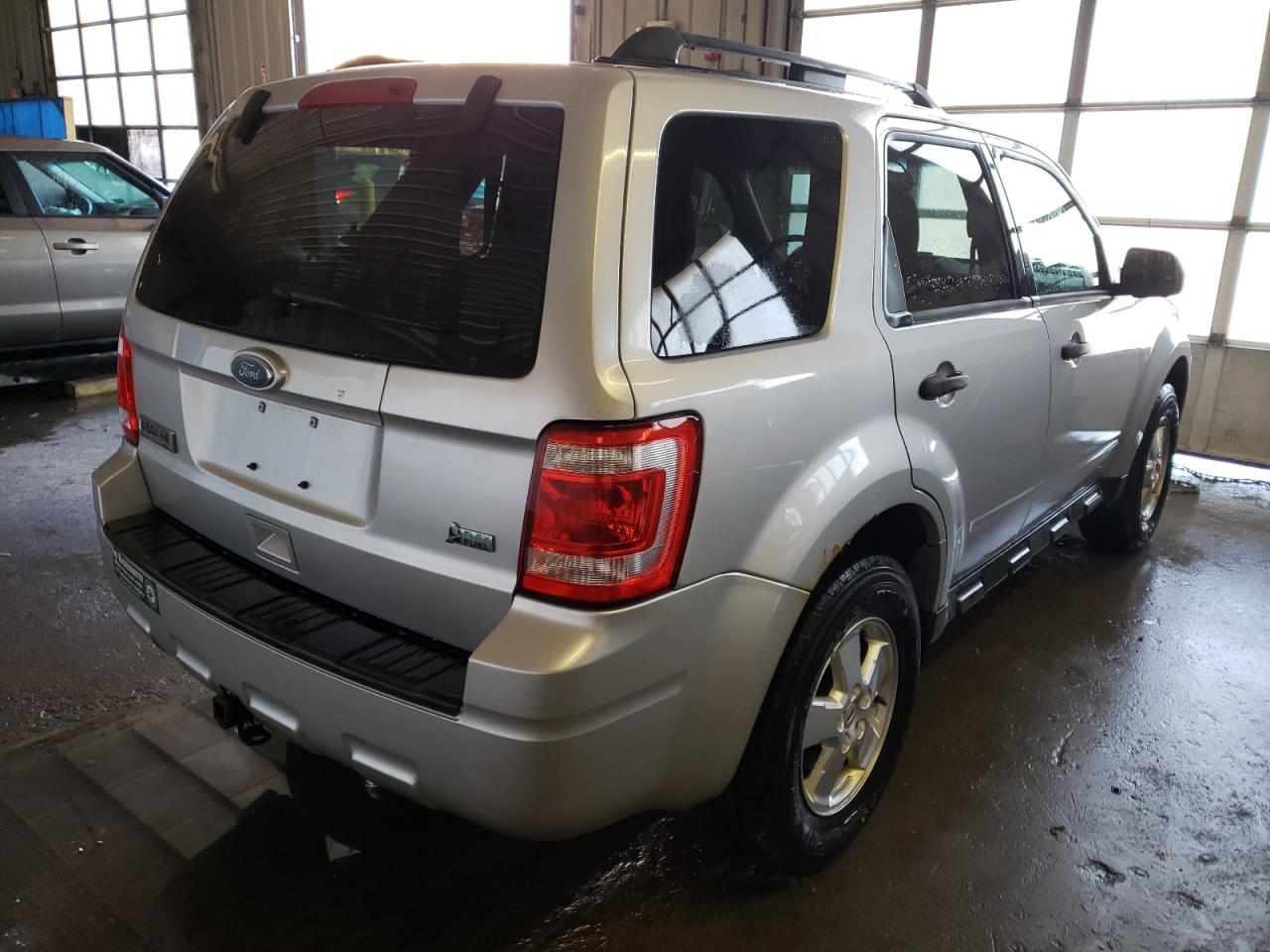 Photo 4 from auction – 2012 FORD ESCAPE XLT with VIN 1FMCU0DG7CKA05256