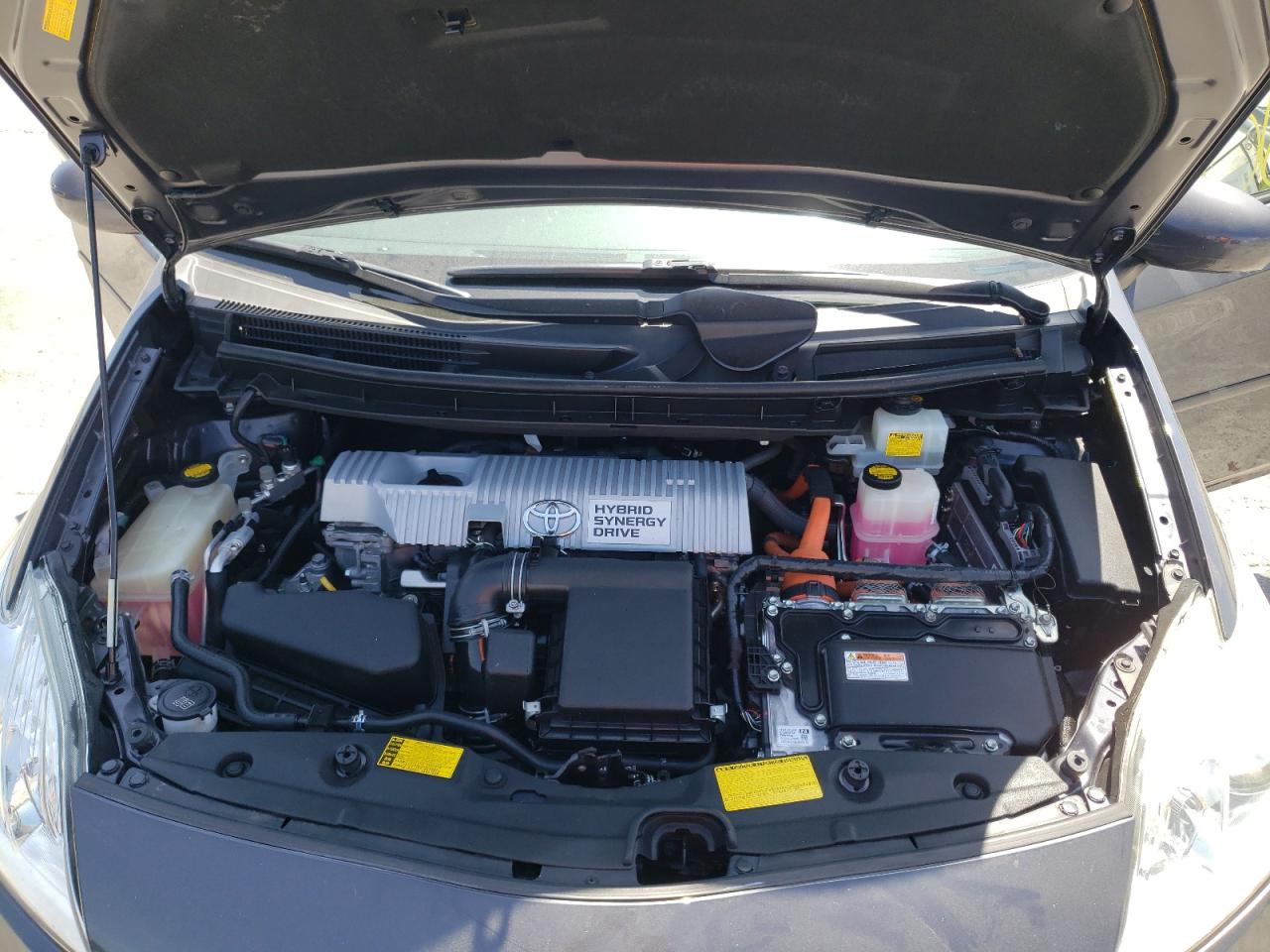 Photo 7 from auction – 2014 TOYOTA PRIUS with VIN JTDKN3DU5E1764646