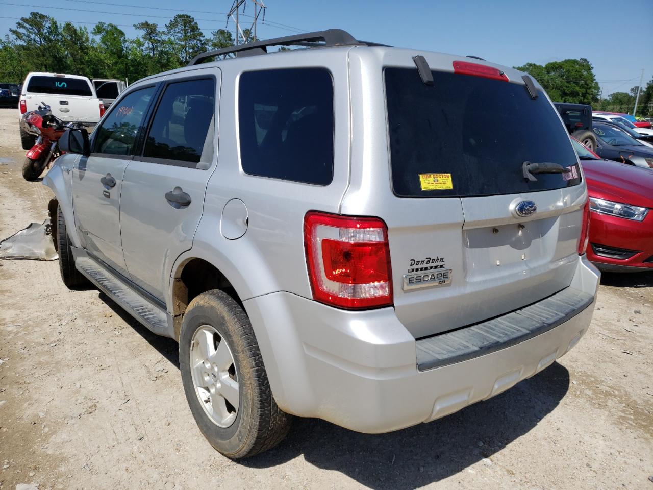 Photo 3 from auction – 2008 FORD ESCAPE XLT with VIN 1FMCU03138KE02824