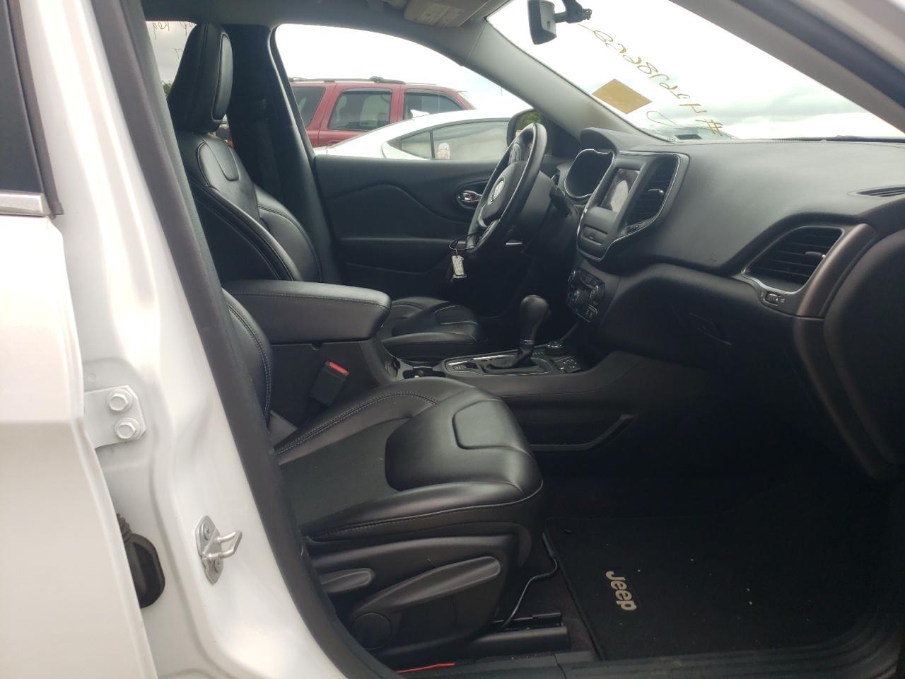Photo 5 from auction – 2019 JEEP CHEROKEE L with VIN 1C4PJMLB2KD177144