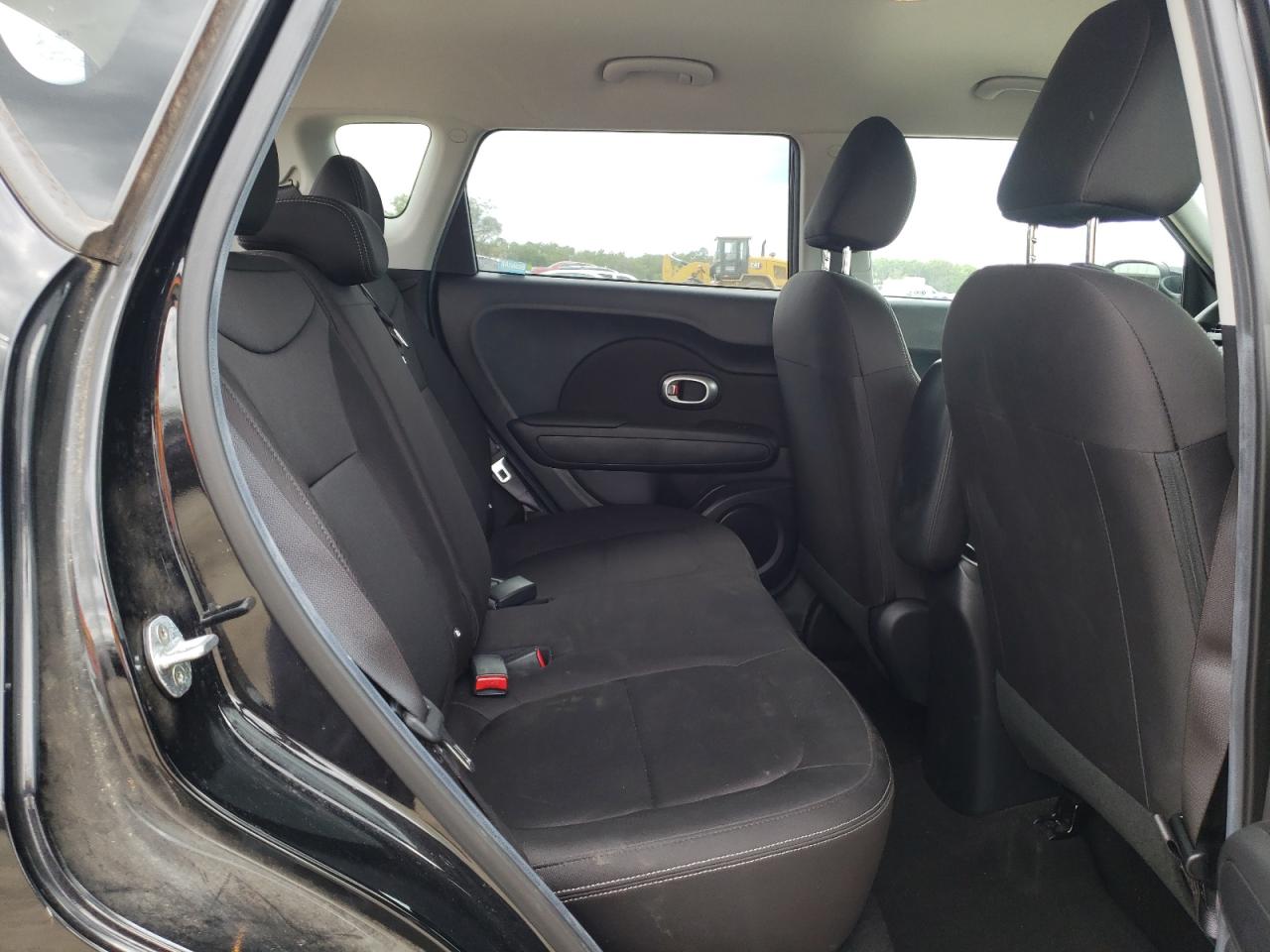 Photo 16 from auction – 2016 KIA SOUL with VIN KNDJN2A23G7398677