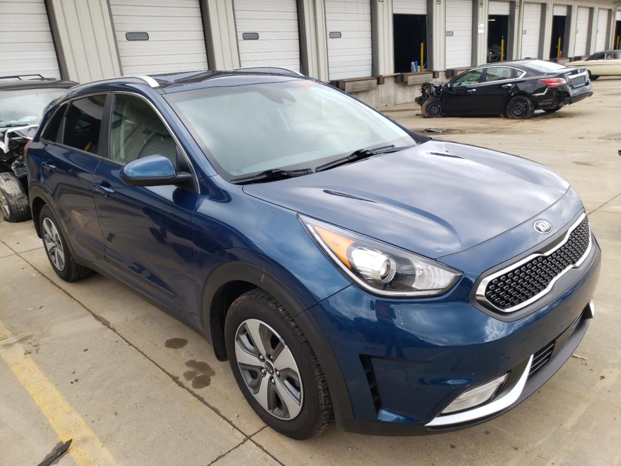 KIA NIRO FE 2019 with VIN KNDCB3LC9K5351445 - Photo from auction