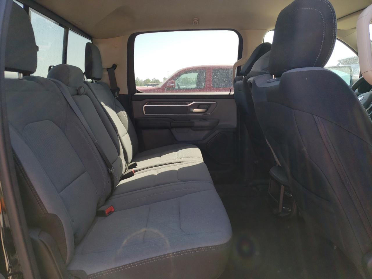 Photo 6 from auction – 2019 RAM 1500 BIG H with VIN 1C6RRFFG1KN819262