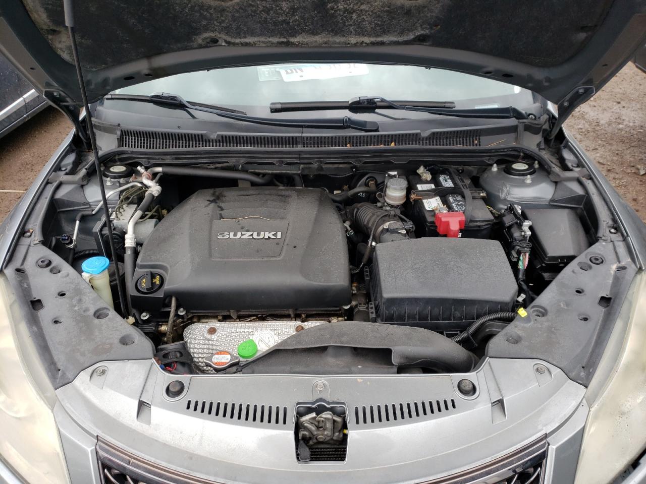 Photo 7 from auction – 2010 SUZUKI KIZASHI S with VIN JS2RF9A10A6100296