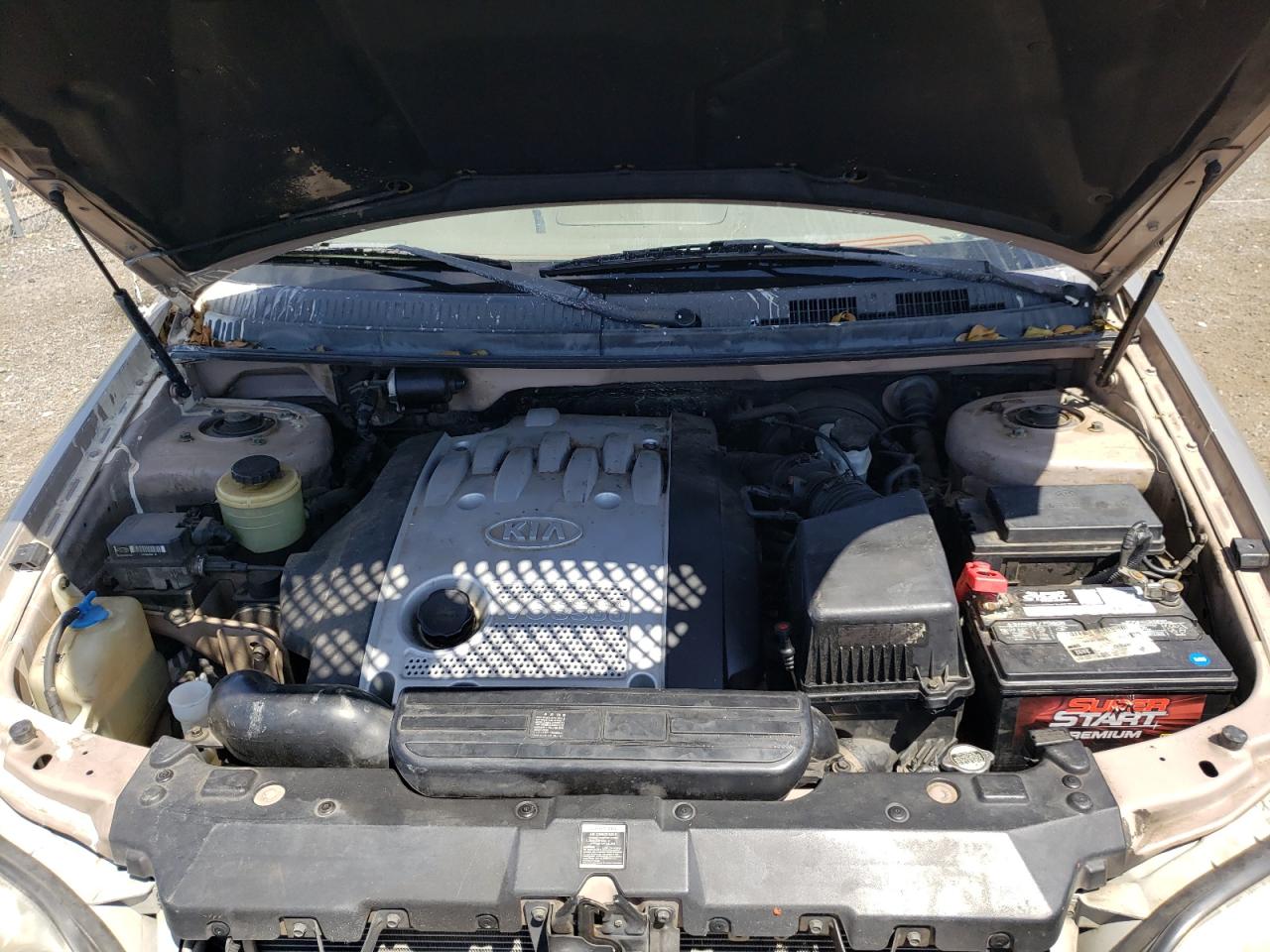 Photo 7 from auction – 2004 KIA SEDONA EX with VIN KNDUP131446532166
