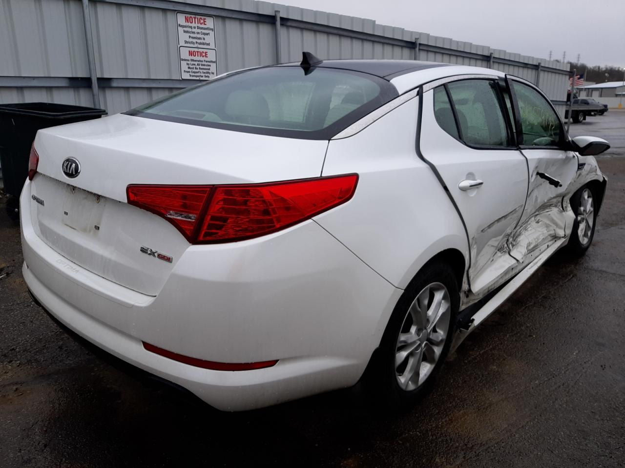 Photo 4 from auction – 2013 KIA OPTIMA EX with VIN 5XXGN4A72DG106232