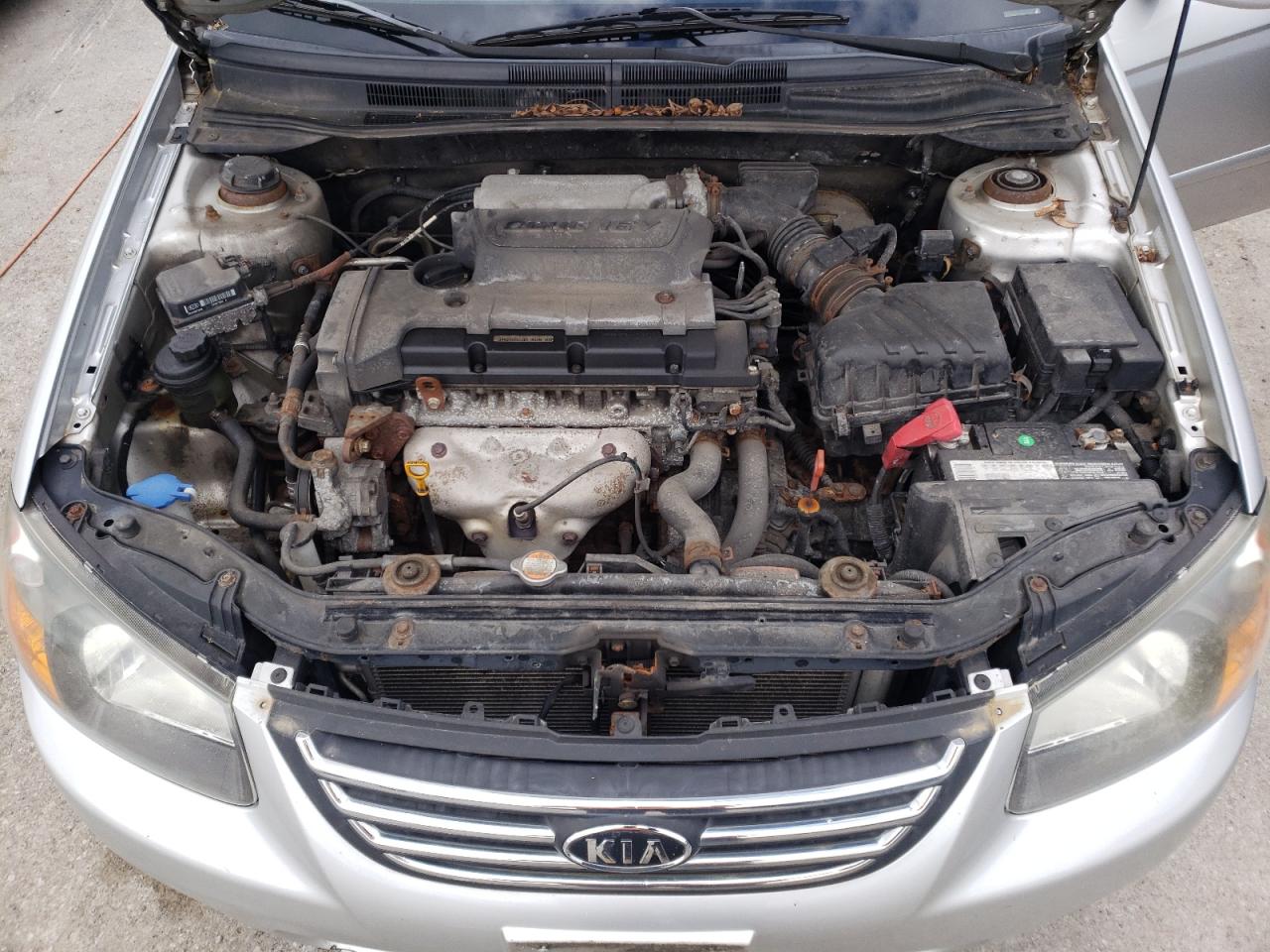 Photo 7 from auction – 2009 KIA SPECTRA EX with VIN KNAFE222X95603802