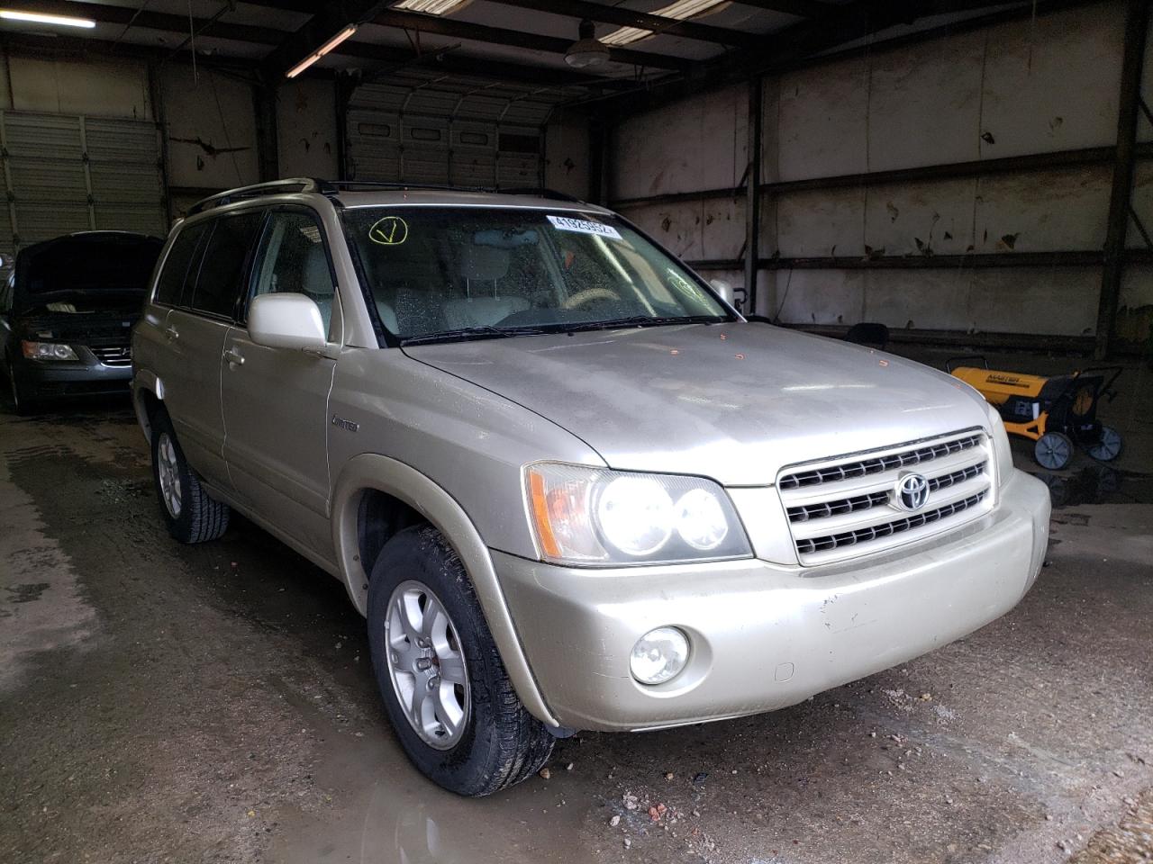 TOYOTA HIGHLANDER 2002 with VIN JTEGF21A520061553 - Photo from auction