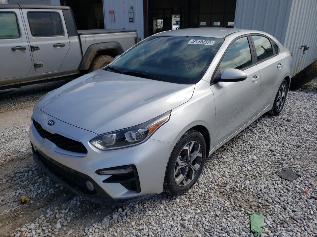 Photo 2 from auction – 2022 KIA FORTE with VIN 3KPF24AD0LE215645