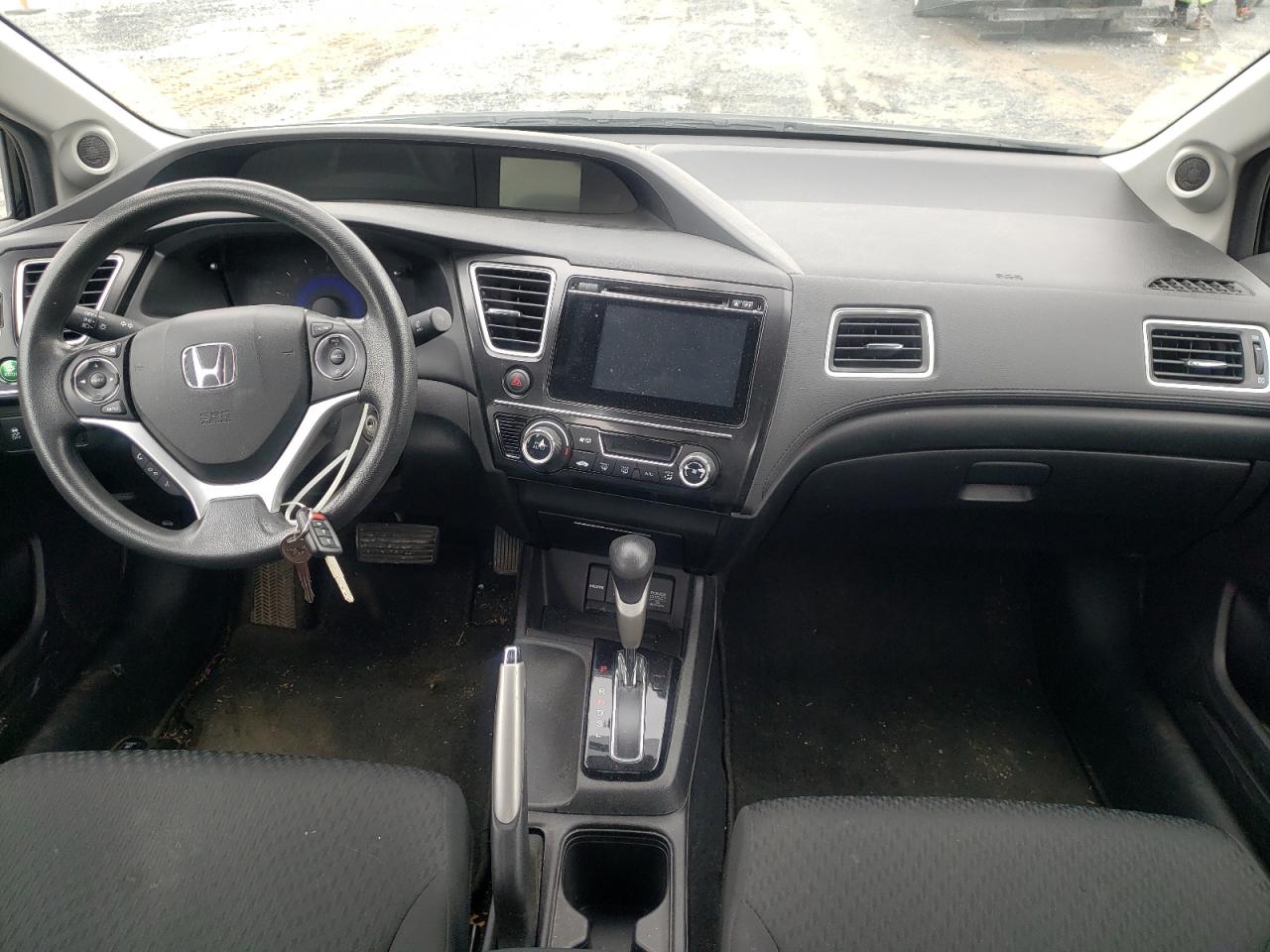 Photo 9 from auction – 2015 HONDA CIVIC SE with VIN 2HGFB2F75FH548134