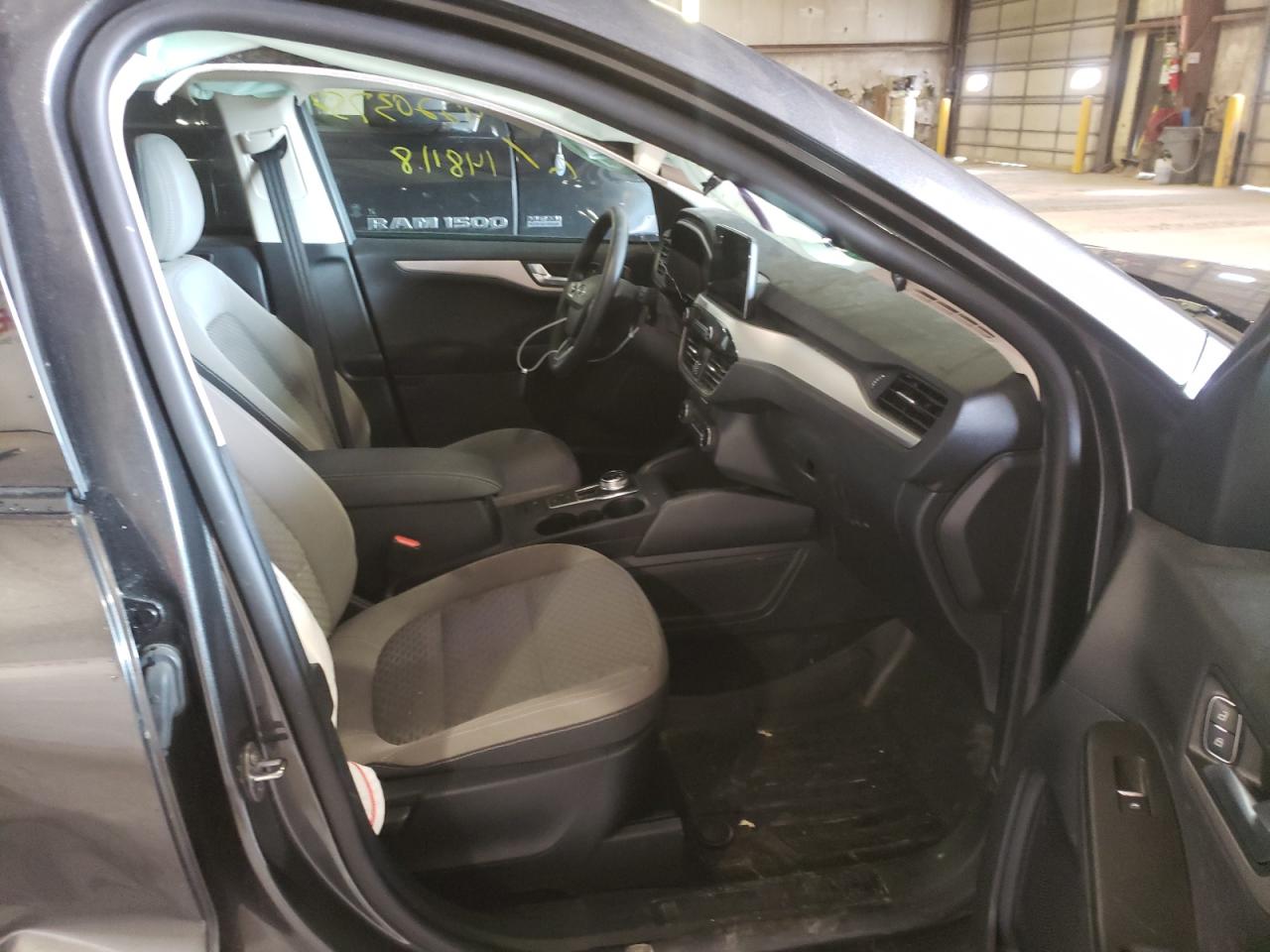 Photo 5 from auction – 2020 FORD ESCAPE SE with VIN 1FMCU0G64LUC09469