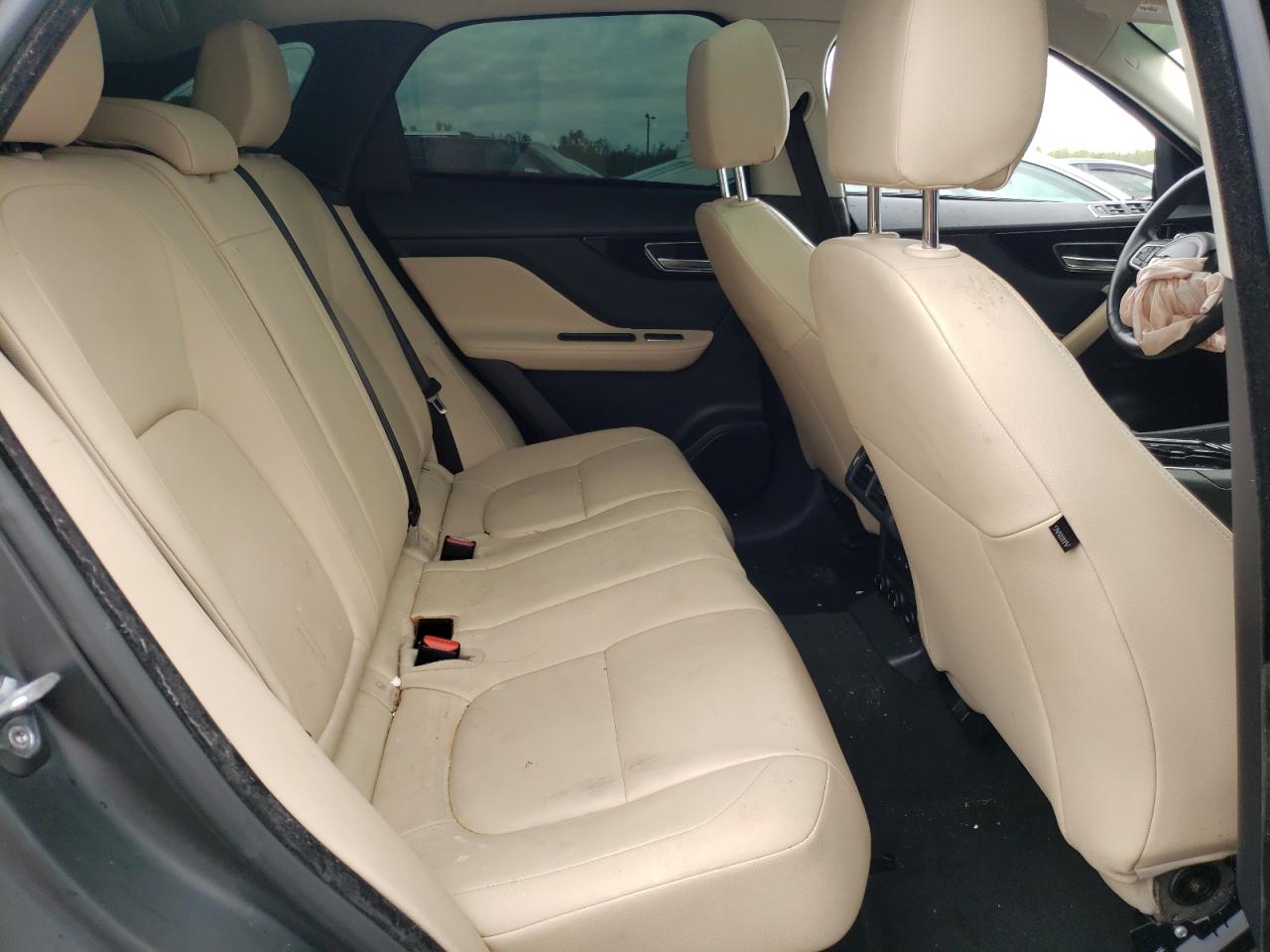 Photo 6 from auction – 2017 JAGUAR F-PACE with VIN SADCS2BV6HA053582