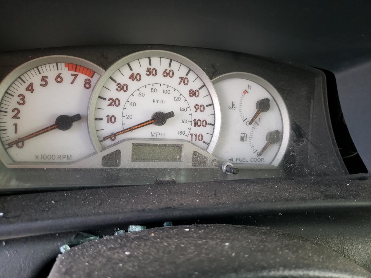 Photo 8 from auction – 2005 TOYOTA COROLLA CE with VIN 2T1BR32E45C406854