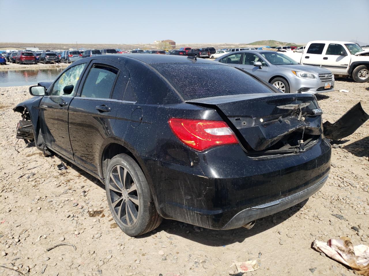 Photo 3 from auction – 2011 CHRYSLER 200 S with VIN 1C3BC8FG3BN612125