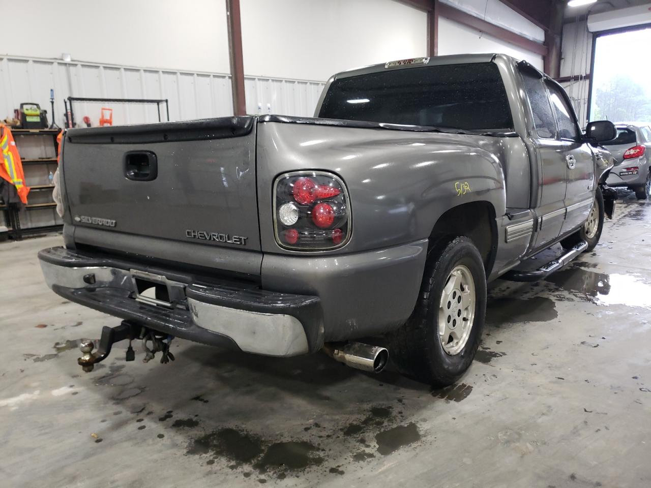 Photo 4 from auction – 2002 CHEVROLET silverado with VIN 1GCEC19V42Z315397